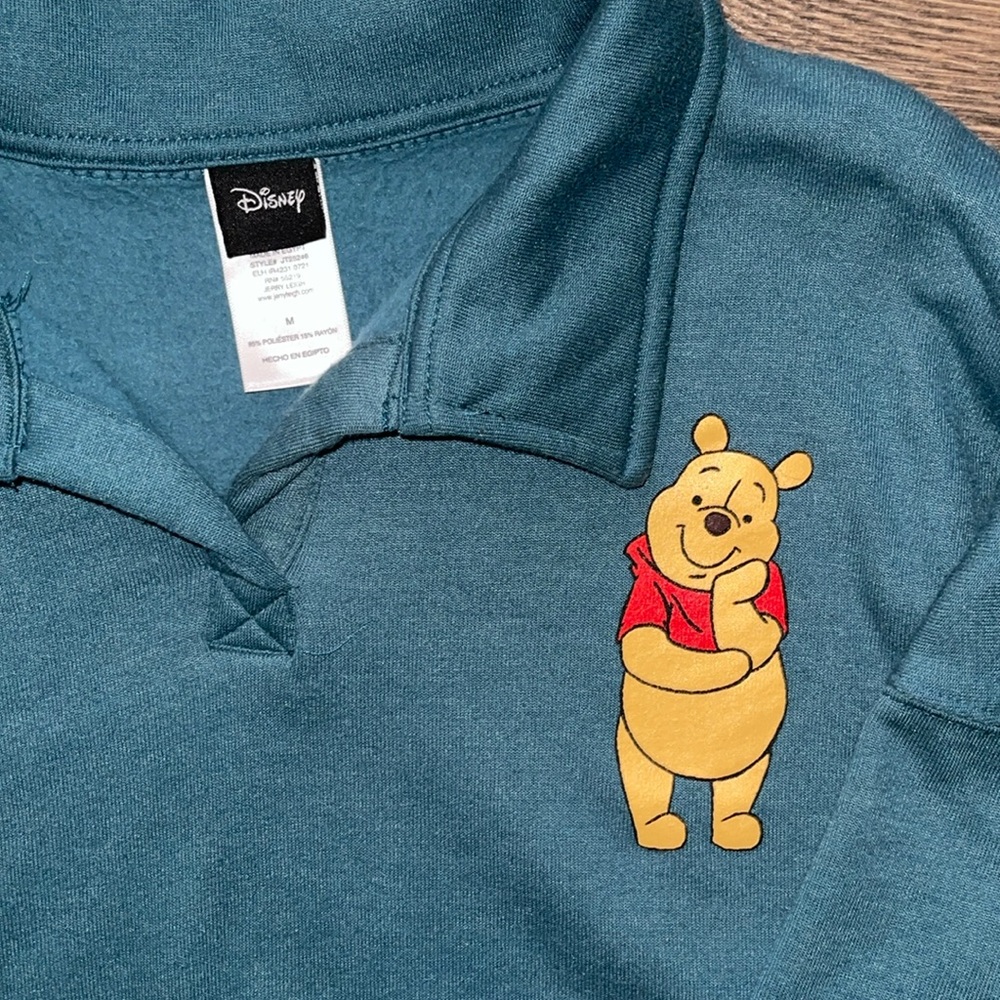 Winnie the Pooh crop sweater Medium